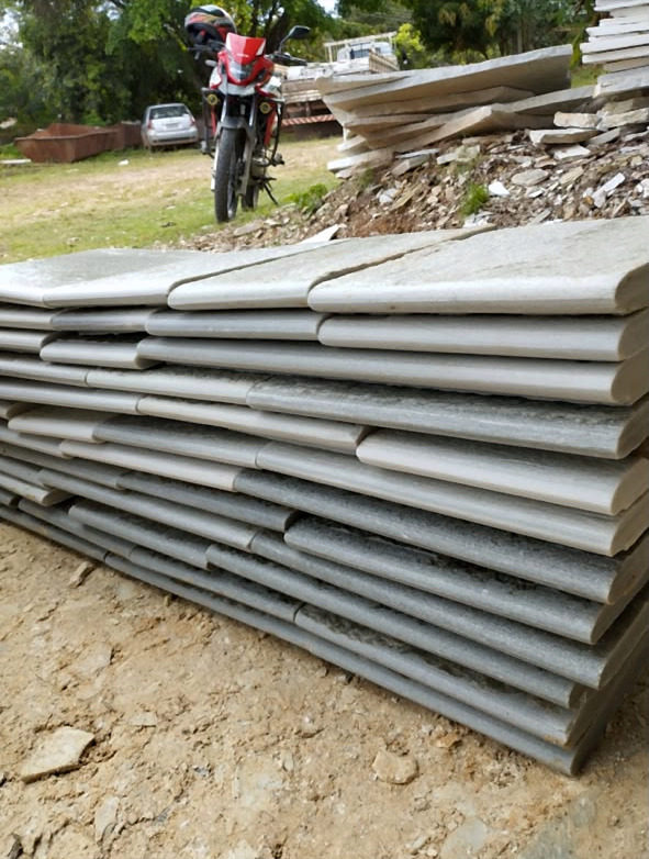 Borda para Piscina 30x Diversos — Classe B — pedra natural do acervo da Pedras Damaceno